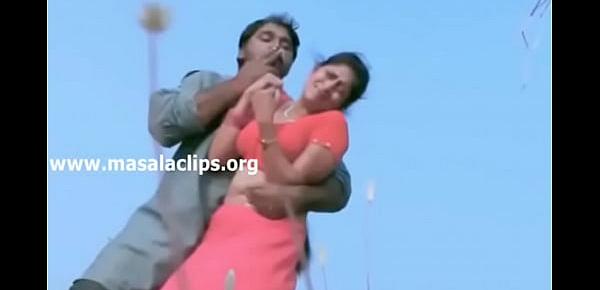  Kannada Actress Boobs and Navel Molested Video